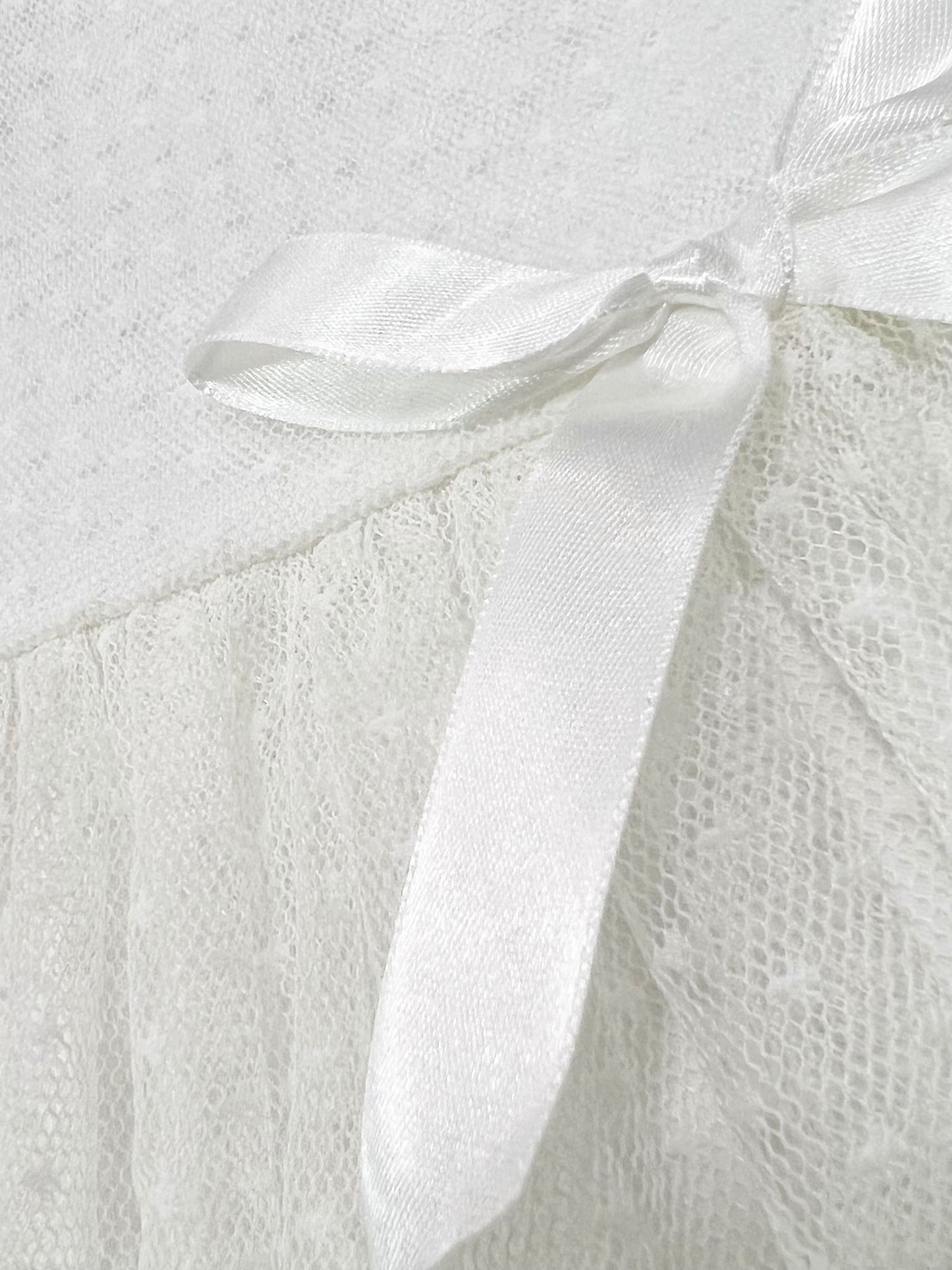 Suknelė trumpomis rankovėmis