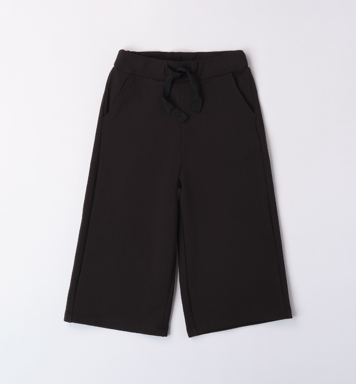 Trijų dalių komplektas