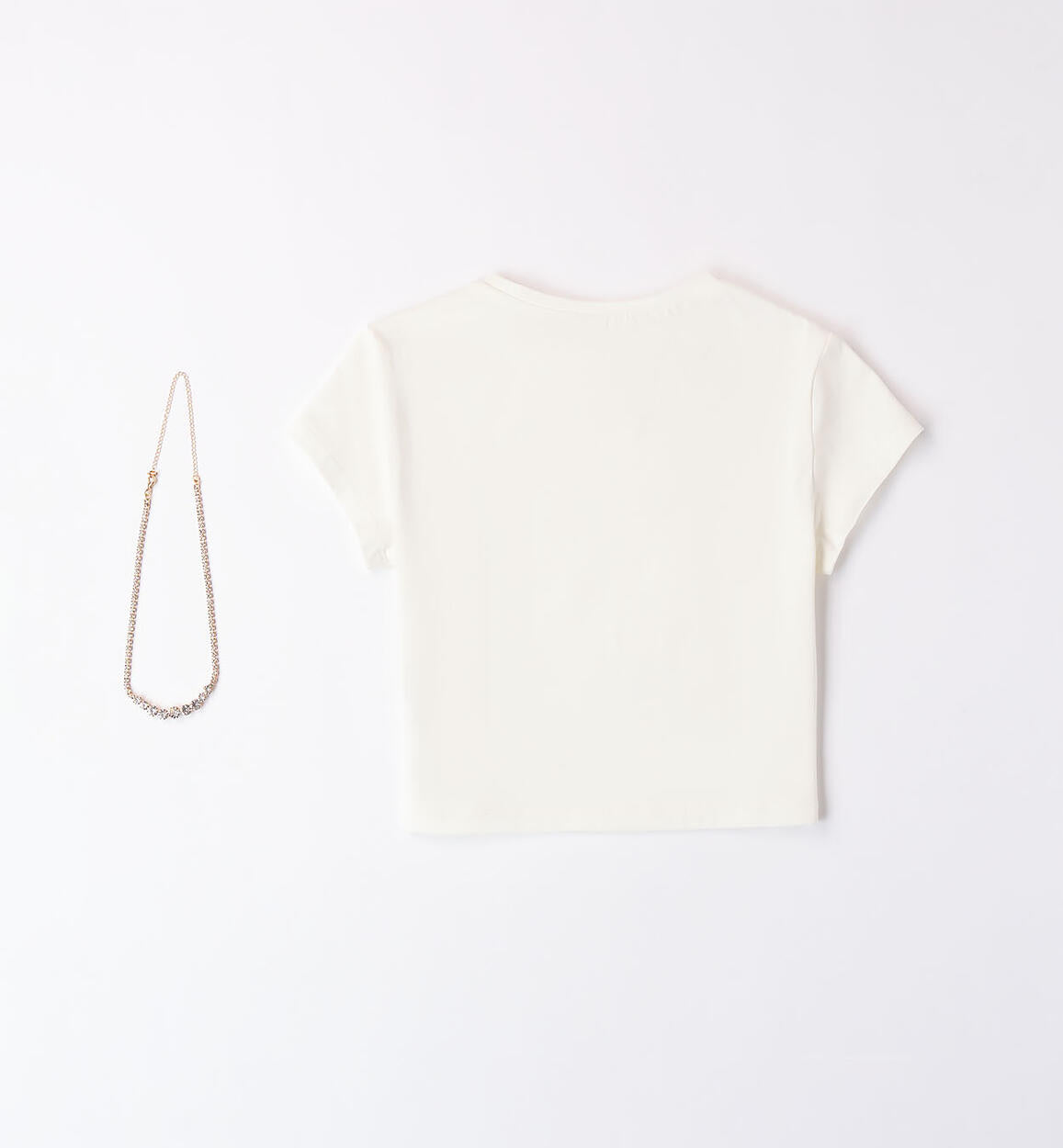 Marškinėliai su papuošalu