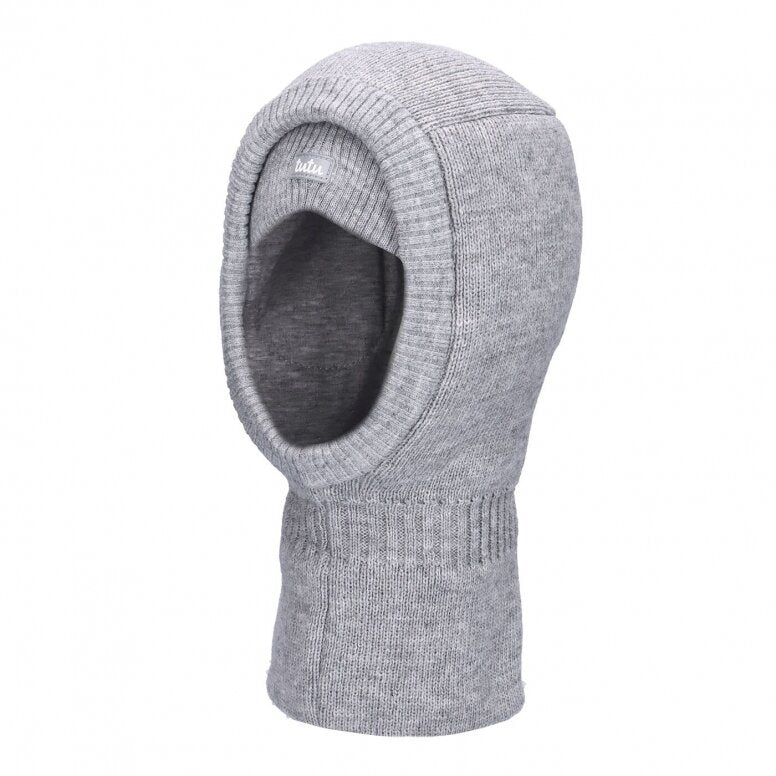 Šalmukas žiemai su veido apsauga